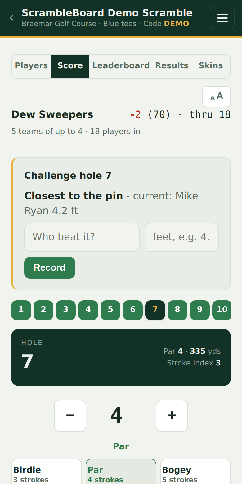 Hole-by-hole scoring with quick buttons