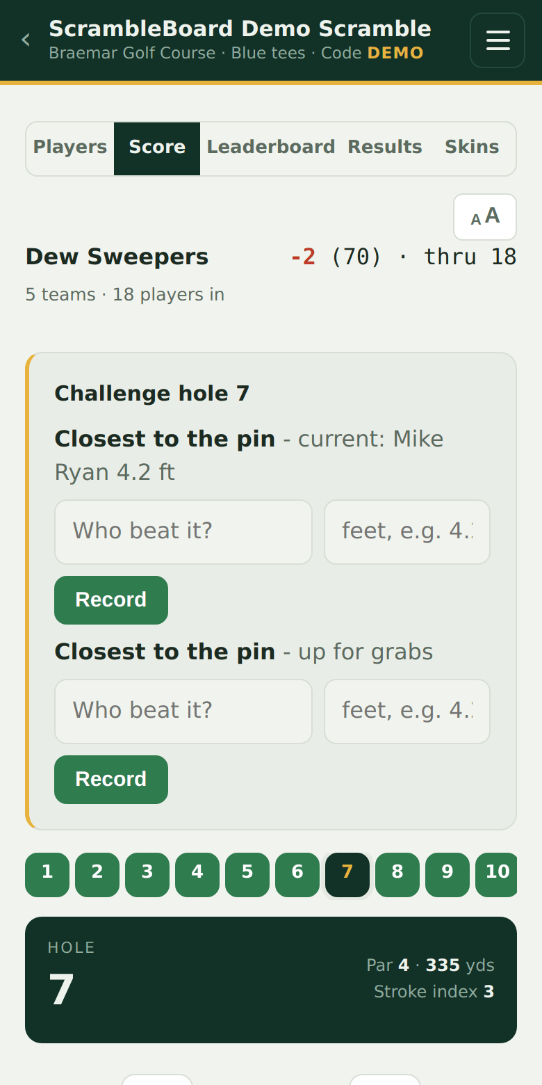 Hole-by-hole scoring with quick buttons